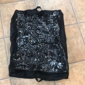 Under bed shoe storage holds 6 pairs